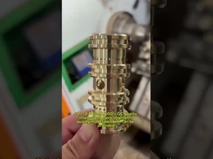 Μεταποιημένα μέρη από ανοξείδωτο χάλυβα και κομμάτια από χαλκό